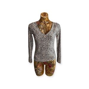 Shein top animal pattern small long sleeve
